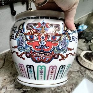 3 Vintage: Franklin Mint 3 China Vases 1985